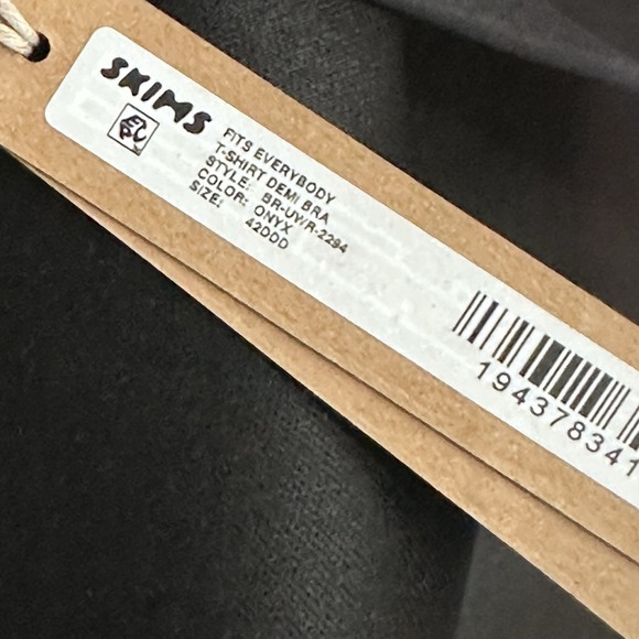 SKIMS‎ FITS EVERYBODY FULL COVERAGE BRA SIZE 42DDD ONYX (BLACK) - Picture 5 of 7